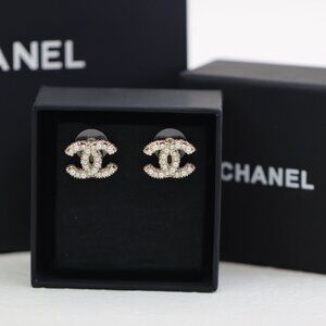 ✅ Chanel  earrings